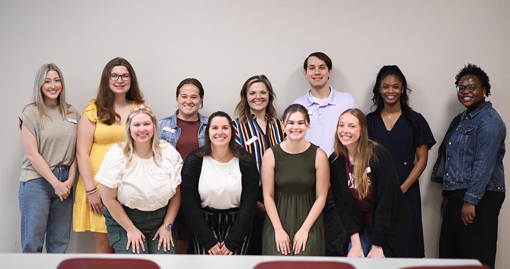 School psychology grad students lead Bulldog Bookworms to boost reading skills of local kindergarteners, first graders