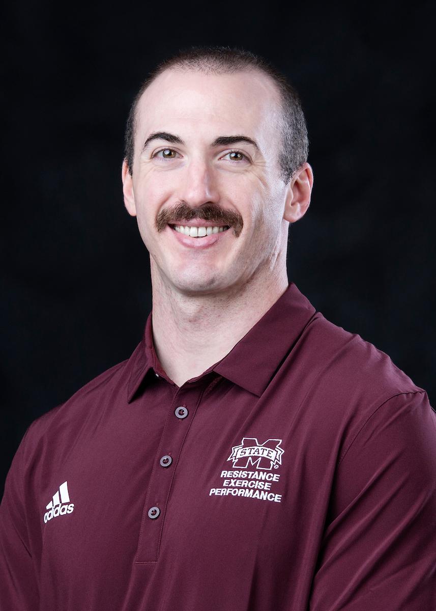 Headshot of Zachary Gillen