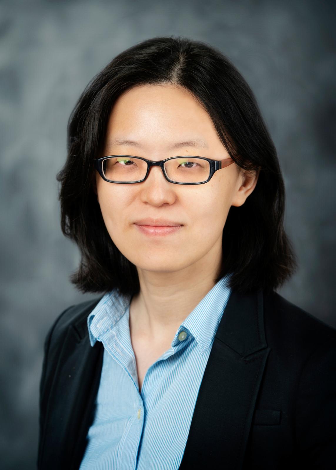 Headshot of Elaine Wei